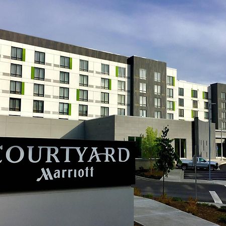 Courtyard By Marriott Принс-Джордж Экстерьер фото